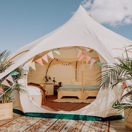 Glampingresort Raus Am See In Spaden Schiffdorf Eksteriør billede